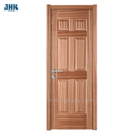 باب ذو 6 ألواح من ألواح الجسيمات الخشبية الأساسية